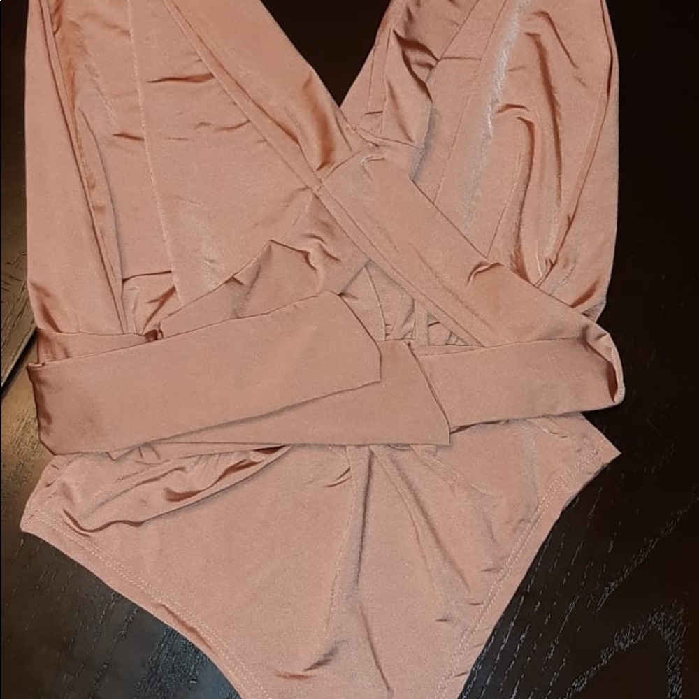 bikinis - Picture 6 of 8